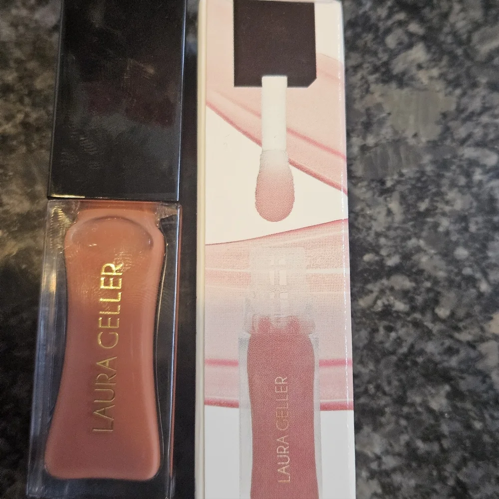 Laura Geller Fine Shine Glossy Lip Oil - Picture 11 of 14